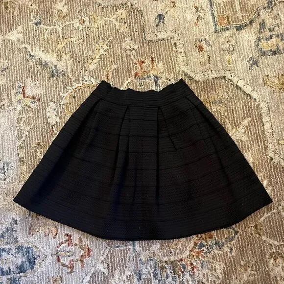 Express Black Pleated Skirt - Picture 3 of 3